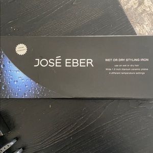 José Eber Wet or Dry Styling Iron